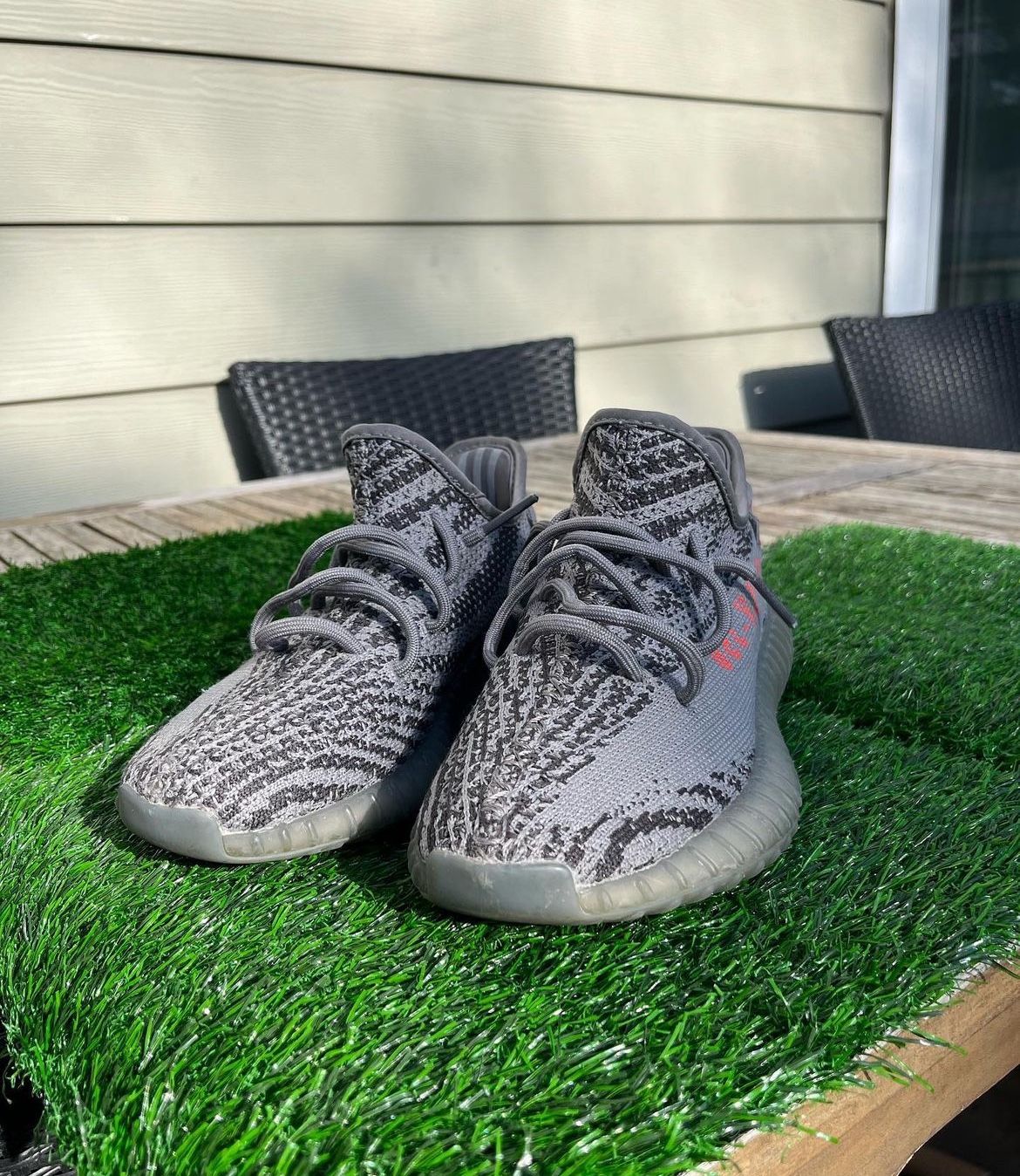 Yeezy 350 Beluga V2