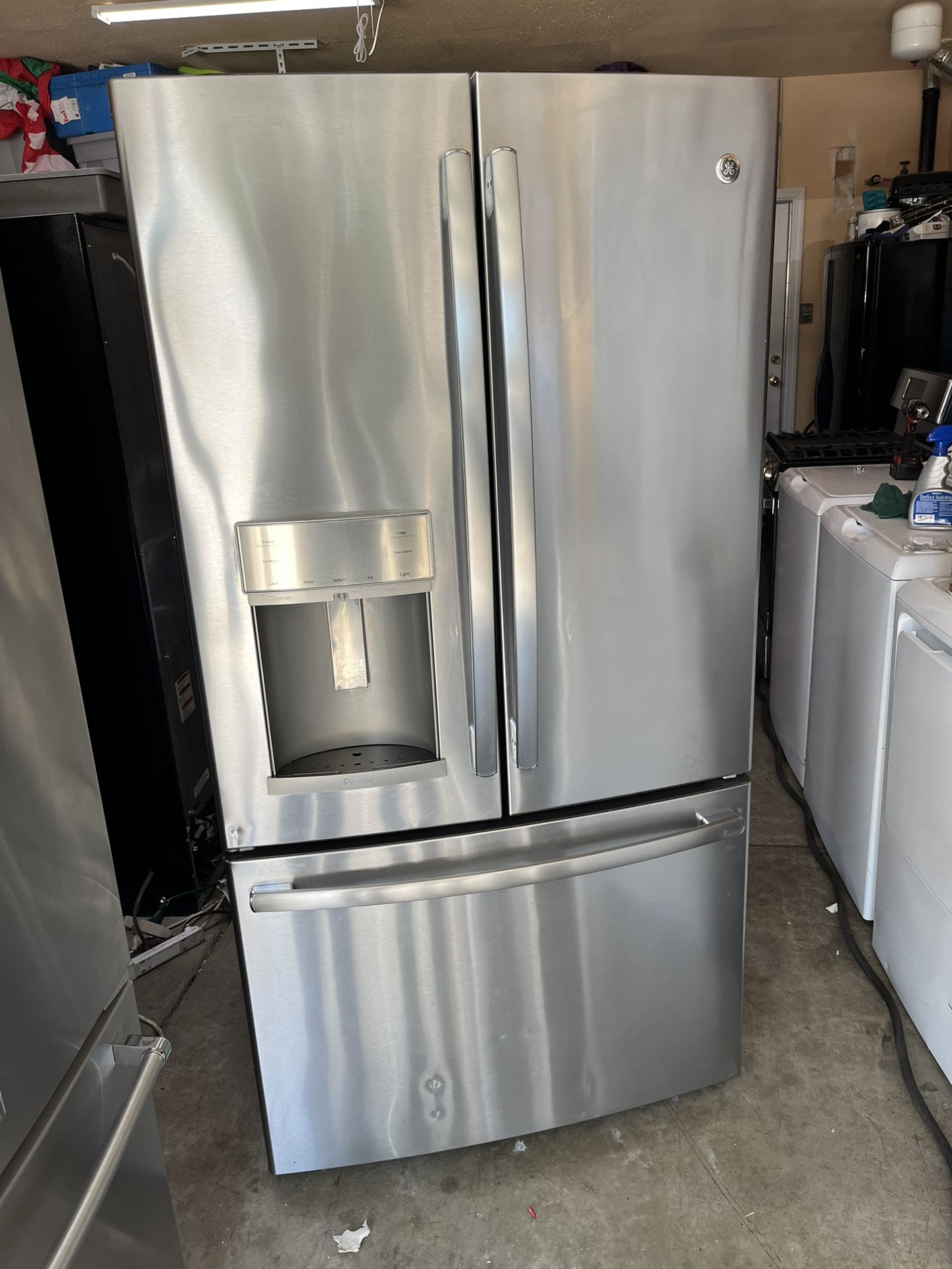GE Profile Refrigerator for Sale in Sacramento, CA OfferUp