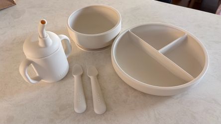 Lalo Baby Feeding Set Like New
