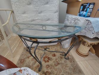 Small Half-Moon Glass & Metal Console Table (NW 89128)