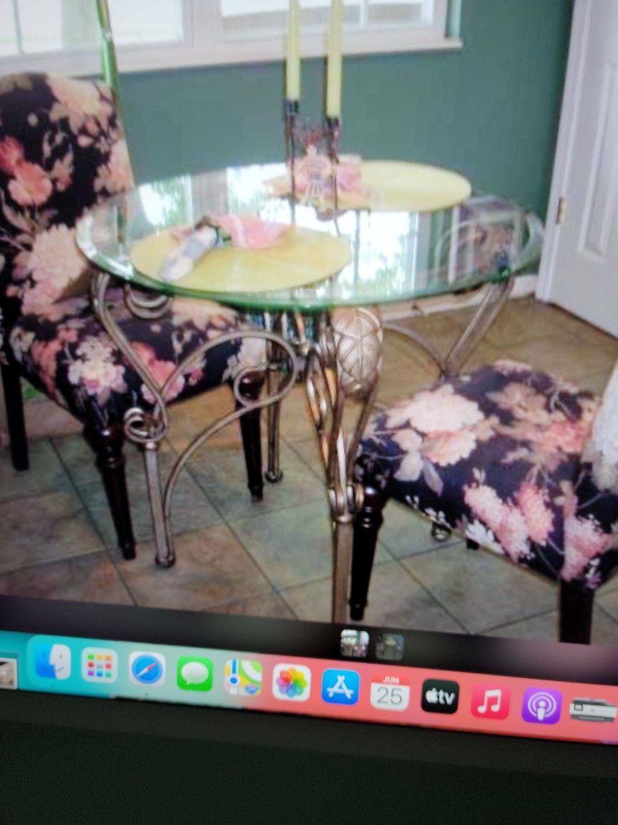 Kitchen Table Or Accent Table.