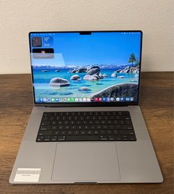 16" MacBook Pro M1 Pro 10 Core*32GB RAM*1TB SSD