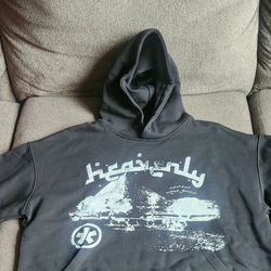 Heavenly crop black hoodie from Hypedept 