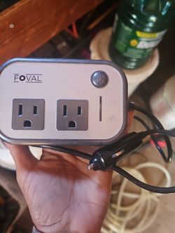 Car power inverter