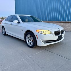 2012 BMW 528i