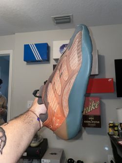 Yeezy V3 Copper Fade 