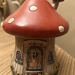 Mushroom house - fairy Garden - home decor