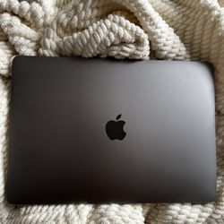 Macbook Pro 13" 2020  (Refurbished) Space Gray