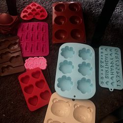 Cupcake Boxes And Molds