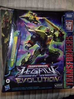 Hasbro Transformers Legacy Evolution SKYQUAKE