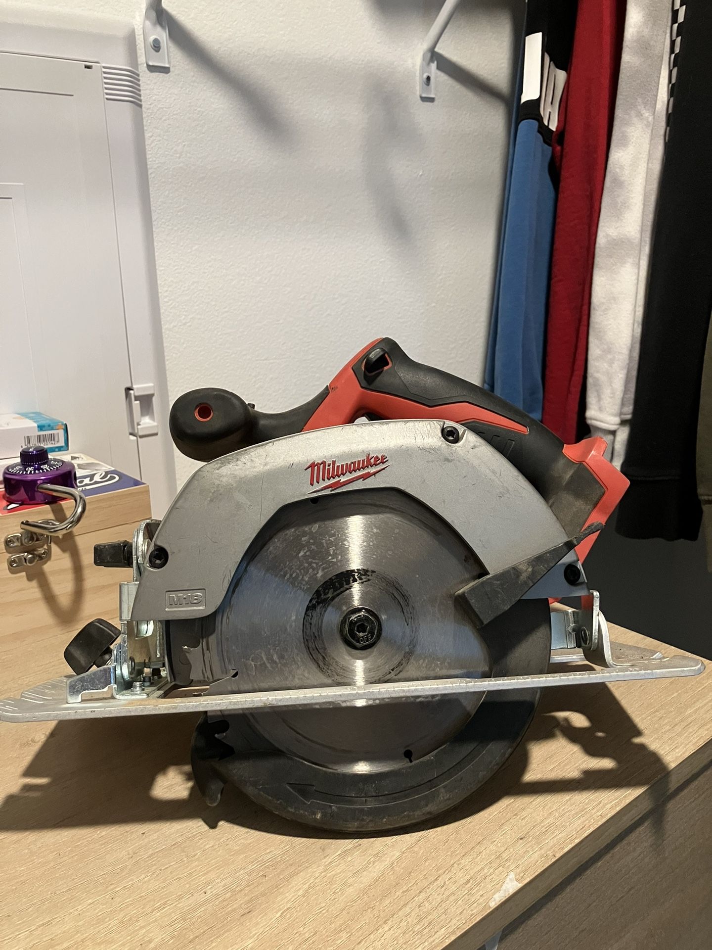 Milwaukee Circular Saw 