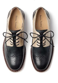 Beau Today Women Two-Tone Wingtip Oxfords