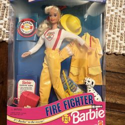 Fire Fighter Barbie - The Career Collection 