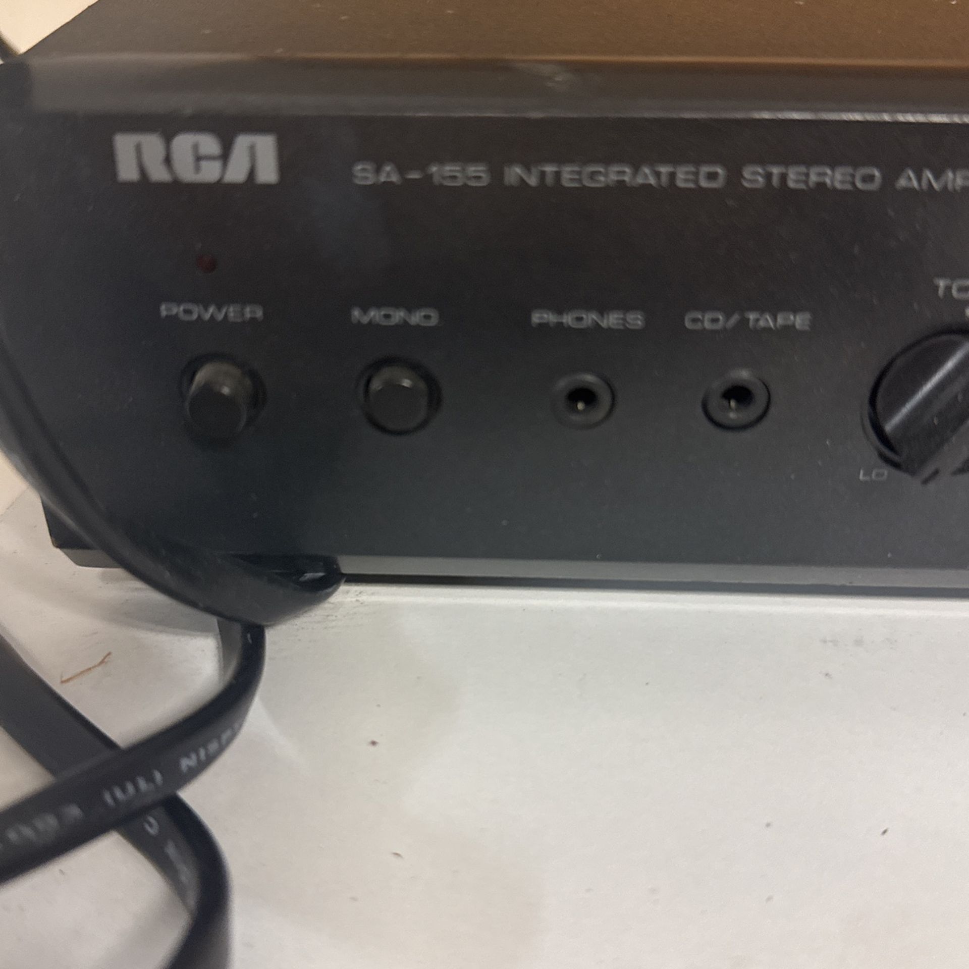 RCA Analog Stereo Amplifiers