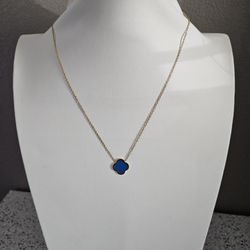 Blue Clover Pendant Necklace 