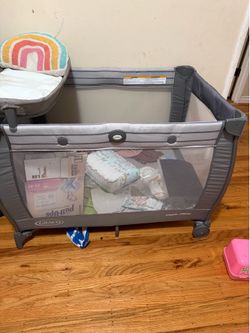 Graco 3 in 1 crib