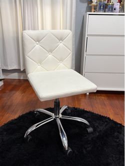 White Vanity chair