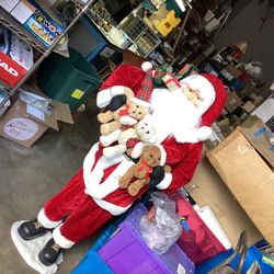 5 ft Santa Claus Christmas stand up large statue boots red suit bears presents cheap now like new 