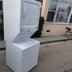 Stackable Washer Gas Dryer 