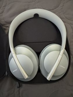 Bose Noise Canceling Headphones 