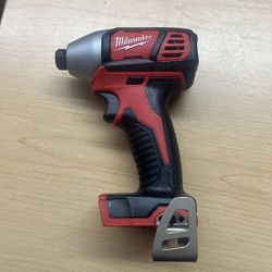 Milwuakee 1/4hex Impact Drill (tool Only) 