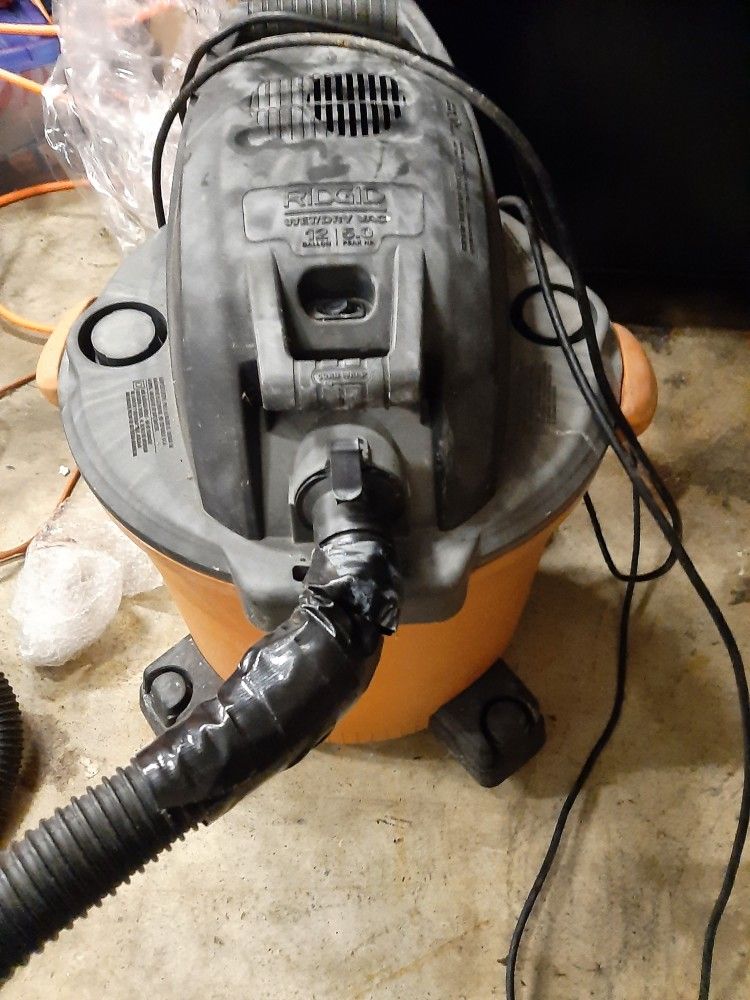 RIDGID wet/dry Shop Vacuum , 12 Gallon , 5.0 Peak Power