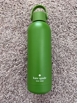 đ Brand New Kate Spade Water Bottle â $15 đ