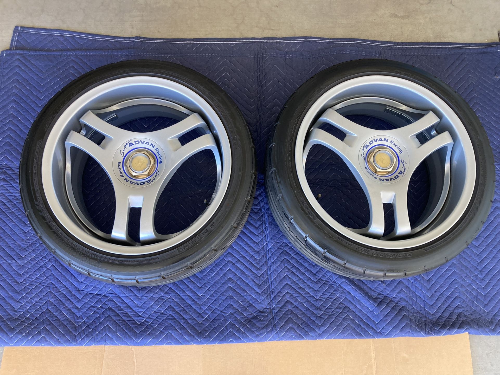 Super Advan Racing SA3R 18x8.5 +35 w/ Yokohama tires 
