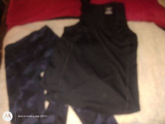 Small women's bundle all.10$