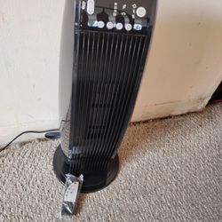 New Tower Heater With Remote Control 