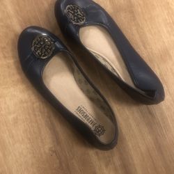 Harborsides Memory foam Womans Shoes Size 10