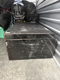Large tool box (for truck)