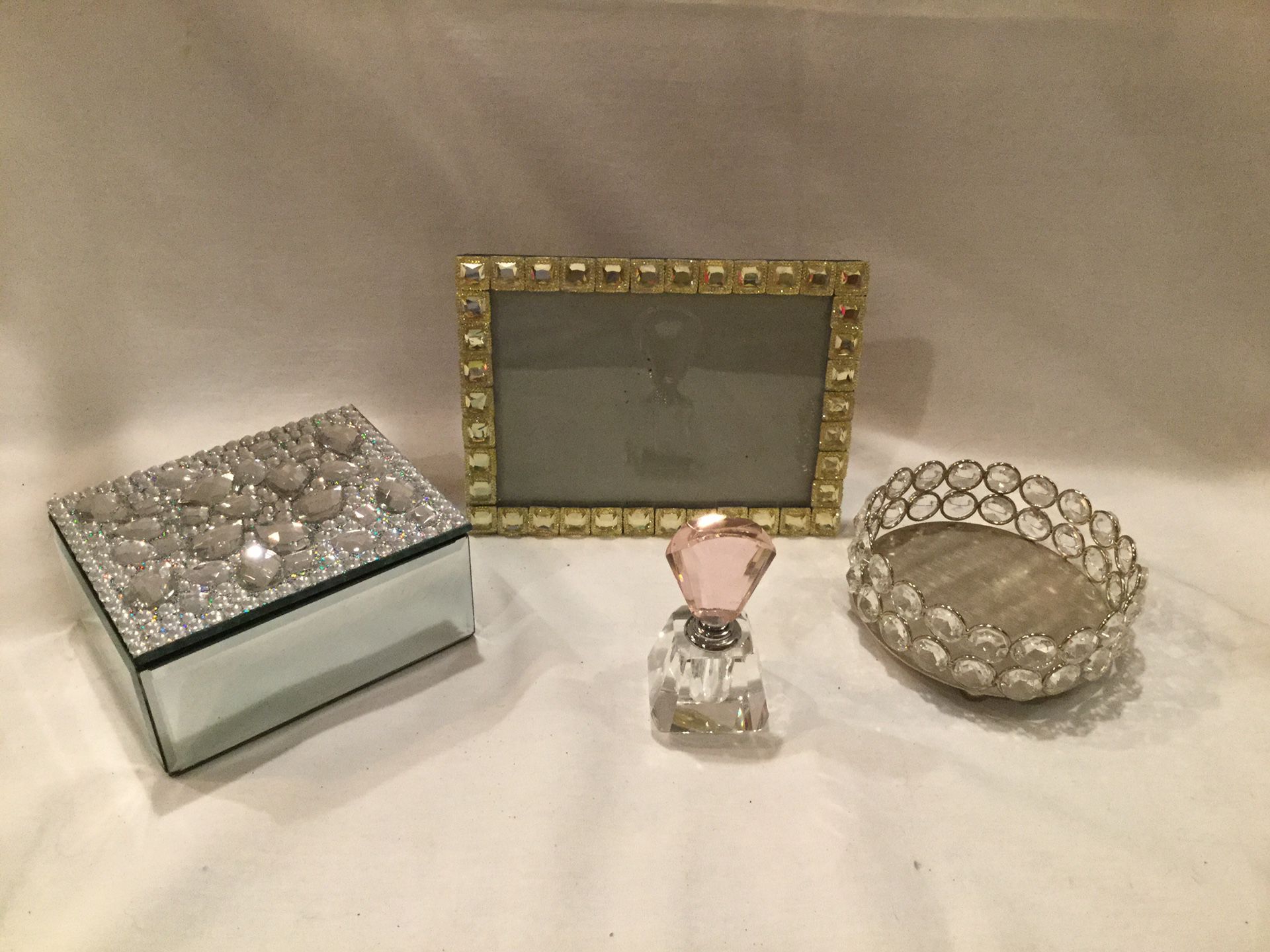 Decorative Crystal Rhinestone Accessories Frame Jewelry Box Candleholder