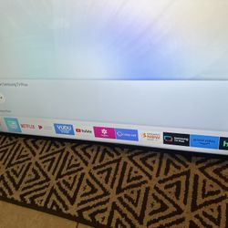 Samsung Smart 43” TV 4K