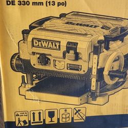 NEW DeWalt 13" Thickness Planer +BONUS 3 Blades +In feed/out feed tables