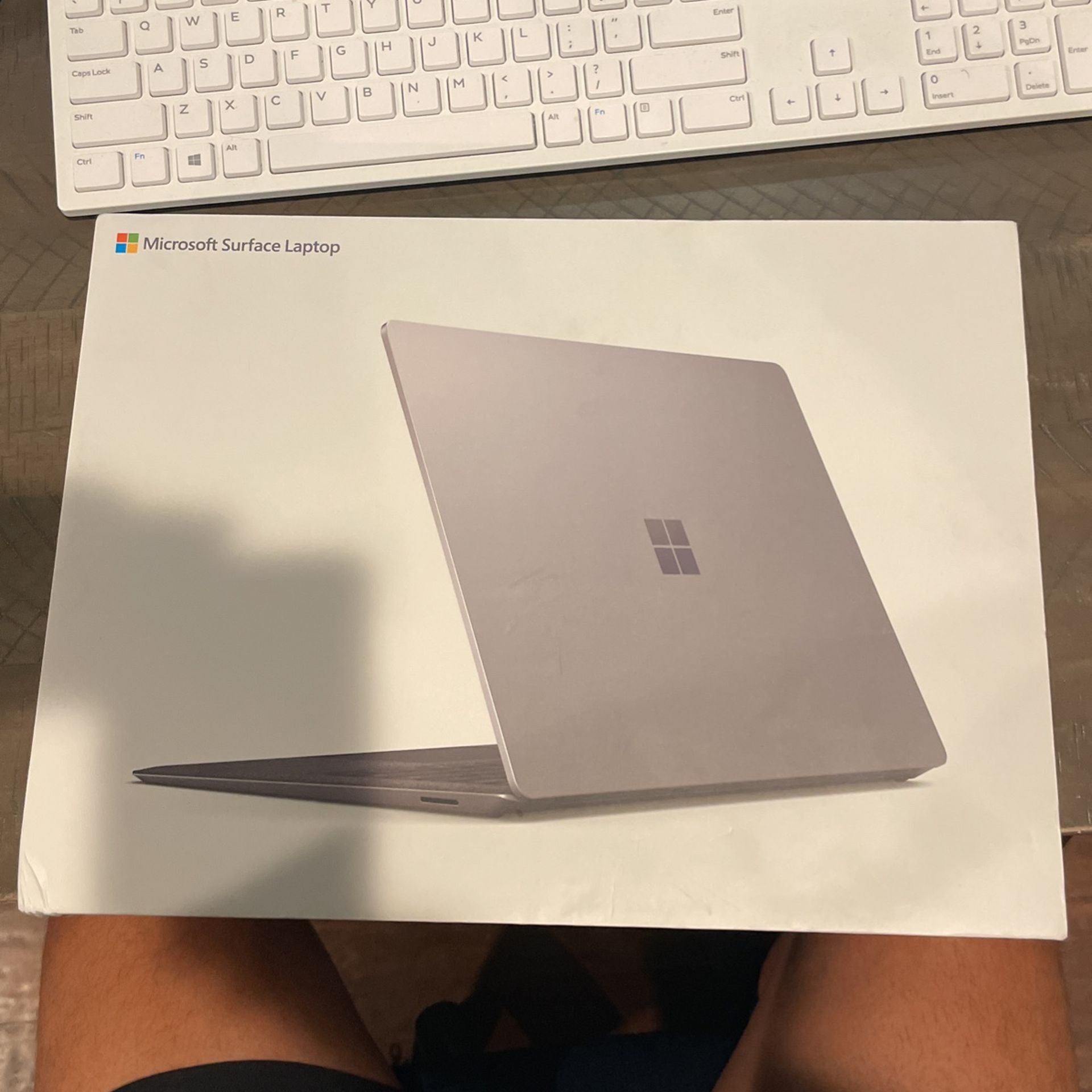 Microsoft Surface laptop 13” i5 128GB