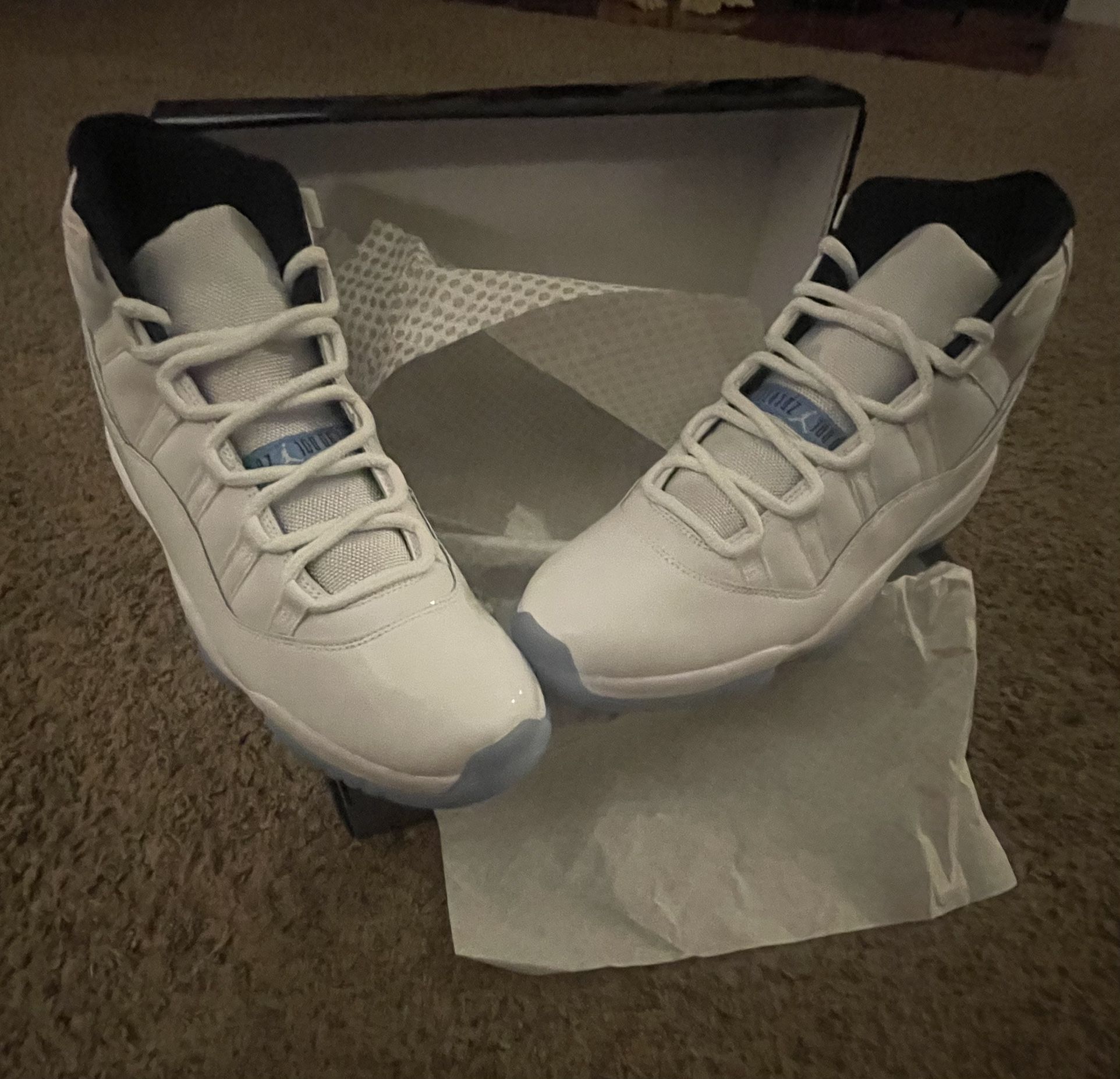 Jordan 11 - Size 12