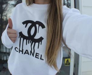 Chanel Drip Womens Sweater for Sale in Pasadena, TX - OfferUp