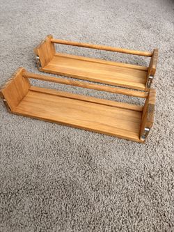 Floating wall shelves
