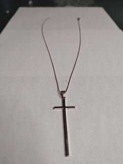 Sterling Silver Cross And 18"Box Chain 5.13 Grams 
