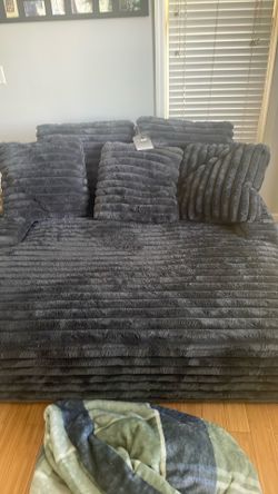 Over sized chair