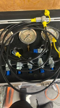 JZW Heavy Equipment Hydraulic Diagnostic Pressure Tester Set with Hoses
