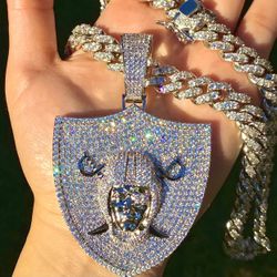 Men’s Big Pirate Pendant 14K White Gold 5X Layered With 22” Inches Miami Cuban Link Chain, ICY Necklace Chain