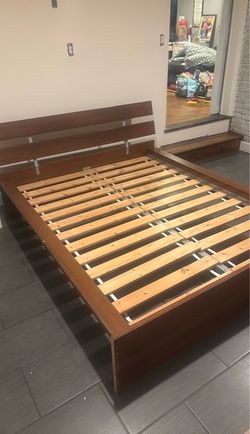 Bedframe