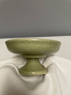 Vintage Haeger Speckle Green Pedestal, 3.5” tall, Ceramic Pottery
