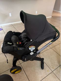 Doona car seat with car base