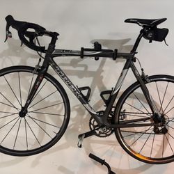 Trek Madone 5.0 Road bike