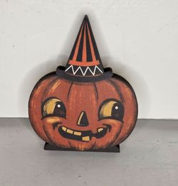 Vintage Style Halloween Pumpkin Wooden Sitter Retro Jack-O-Lantern Decor