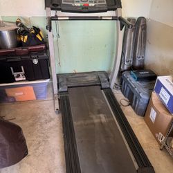 Free treadmill