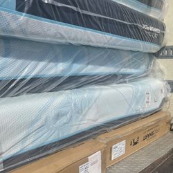 King Queen Size Tempurpedic ProAdapt,  ProBreeze,  LuxeBreeze Mattress  Pro Breeze /Luxe Adapt /Pro Adapt /Adapt /cloud /Tempur pedic contour Supreme 